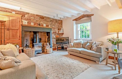 Penrith House | 5 Bed in Eden Valley SZ111