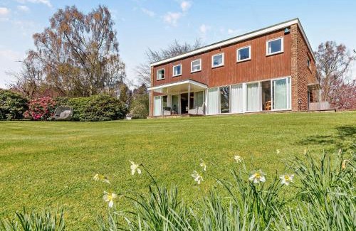 Armathwaite House | 5 Bed in Penrith 78167