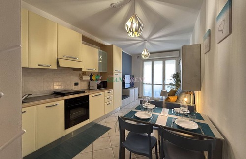 San Vincenzo Apartment | 5 bed places with swimming pool in the area Coop-Rif. Stella Marina