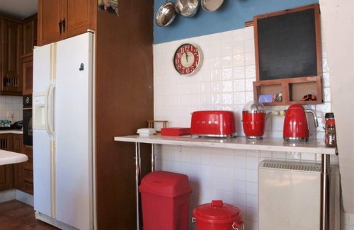 Nuevo Portil Villa | 5 bed villa with huge gardens, pool and games room, near golf club and beach.