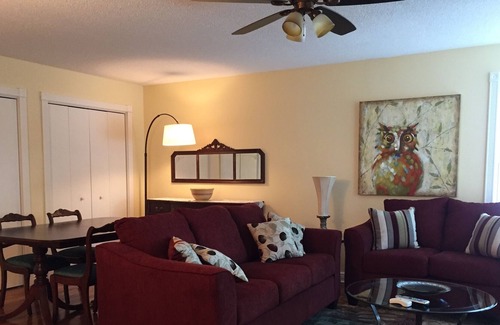 Chetek House | 5 Bedroom 3 Bathroom Lakefront Home On Historic Resort.