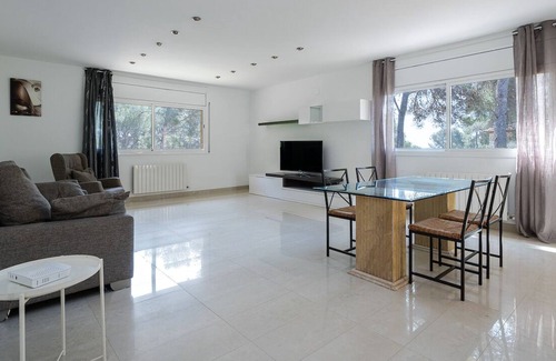 Tarragona Villa | 5 bedroom accommodation in Tarragona