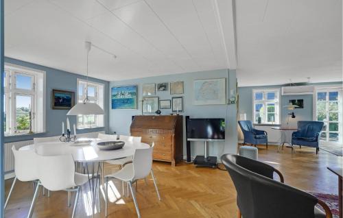 Erslev House | 5 Bedroom Awesome Home In Erslev