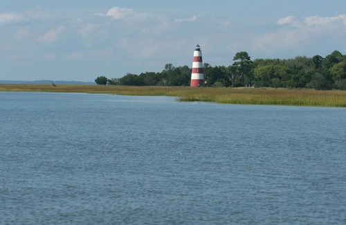 Darien Bed & Breakfast | 5 Bedroom Coastal Home Overlooking the Darien River and Marsh
