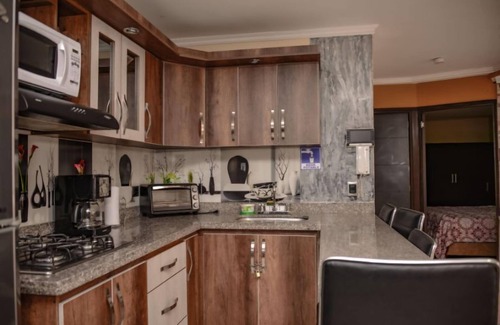El Poblado Apartment | 5 Bedroom Combo of Penthouse and Private roof and 2 bedroom 2 floors below 2 hot tubs