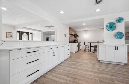 Siesta Key House | 5-Bedroom house on Siesta Key - walk to beach or village