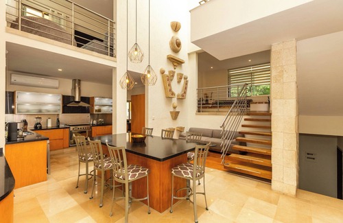 Playacar Villa | 5 bedroom luxury villa in Playacar. 2 minutes from the beach, Heated pool