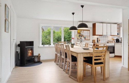 Vejlby Fed House | 5 bedroom nice home in Asperup