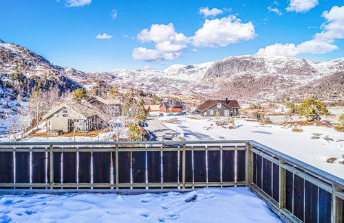 Brekke House | 5 bedroom nice home in Matredal