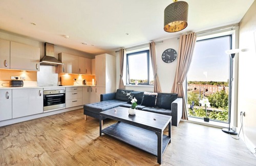 Sudbury Apartment | 5-bedroom Penthouse | Wembley