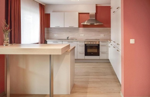Buellingen Apartment | 5 Bedroom Stunning Apartment In Büllingen