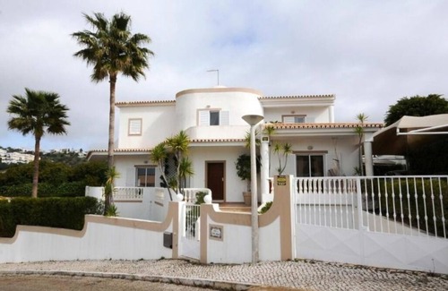 Patio Villa | 5 Bedroom Villa in Albufeira