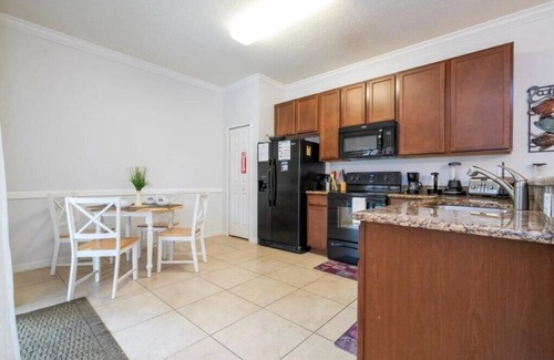 Veranda Palms House | 5 Bedrooms/4.5 Baths/Veranda Palms (2669SC)
