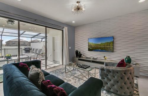 Bay Lake House | 5 Bedrooms 45 Bathrooms Windsor At Westside 8928 Sa