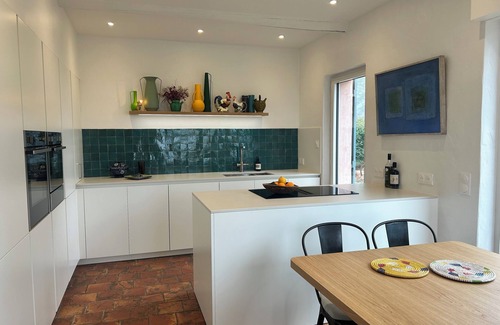 Roussillon House | 5 BEDROOMS HILLTOP VILLA – AMAZING VIEWS - AIR CONDITION - SECURE HEATED POOL