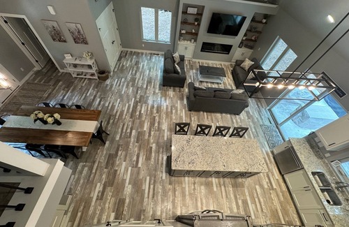 Egg Harbor House | 5 Bedrooms with Ensuite Bathrooms - Sleeps 24 - Outdoor Hot Tub