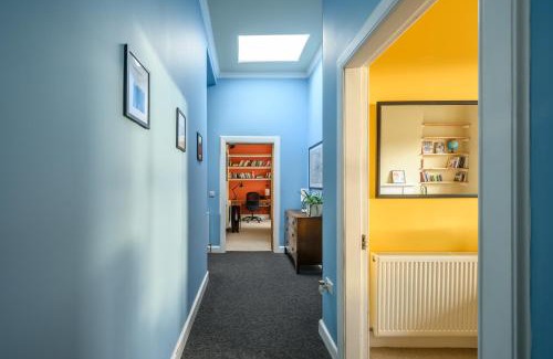 Newington Apartment | 5-BR 3-BTH Newington Apartment - Modern & Spacious