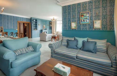 Maadi Apartment | 5 BR Ottoman khan with nile & pyramid view