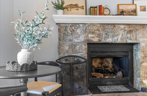 Lookout Mountain Bed & Breakfast | 5- Cloudland Suite