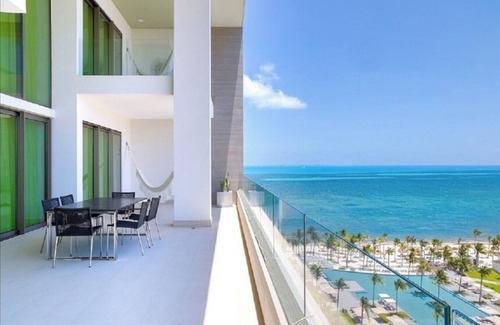 Puerto Juarez Condo | 5 Diamond resort 3-bedroom Penthouse Suite "Garza Blanca" Cancún