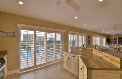 Marco Island Apartment | 5* Luxury Penthouse Condo w/Beautiful Gulf Views