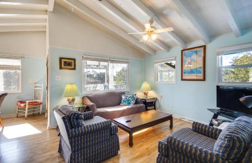 Shoreline Park House | 5 Mi to Beach Bay St Louis Home with Launch and Dock