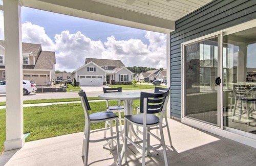 Millville House | 5 Mi to Beach Bright Bishops Landing Home!