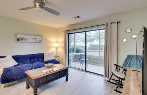 Little River Apartment | 5 Mi to Cherry Grove Beach Dog-Friendly Condo!