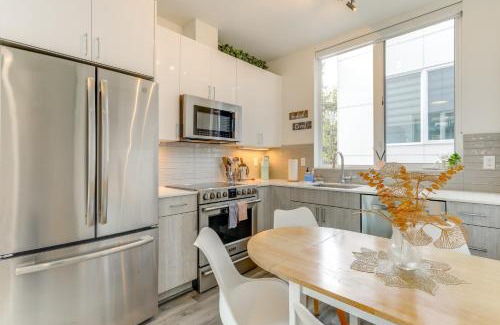 North Queen Anne House | 5 Mi to Dtwn Pet-Friendly Townhome in Seattle!
