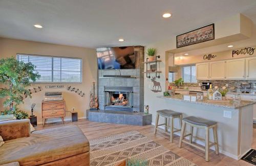 Yavapai Hills House | 5 Mi to Dtwn Prescott Home with Deck and Mtn Views