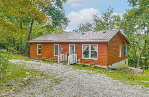 Millville House | 5 Mi to Harpers Ferry NHP Quiet Home with Deck