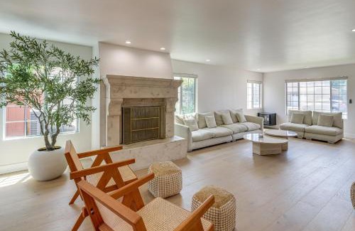 Bay Ho House | 5 Mi to La Jolla Cove Spacious Retreat with Hot Tub