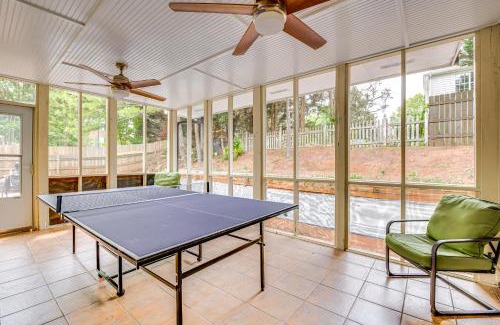Acworth House | 5 Mi to Lake Acworth Georgia Gem with Private Patio