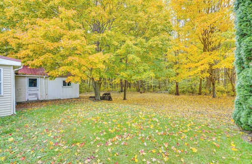 Westfield Cottage | 5 Mi to Lake Erie Access: Quiet Cottage w/Yard!