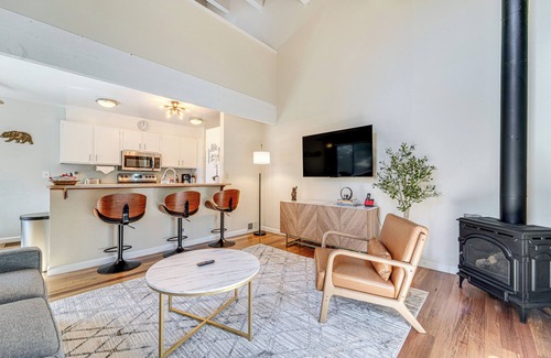Kings Beach Apartment | 5 Mi to Northstar: 'bear Den' Home w/Decks!