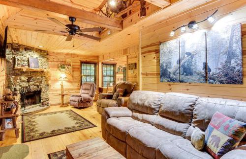 Sautee Nacoochee House | 5 Mi to Unicoi State Park and Lake Hot Tub Haven!