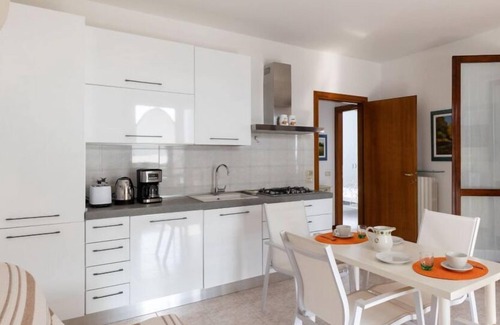 Monte House | [5 Min from Lake Garda] with Free Swimming Pool