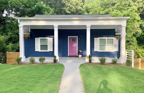 Atlanta Apartment | 5 mins to Downtown 2 beds Sleeps 2-4 Private Basement Free Parking