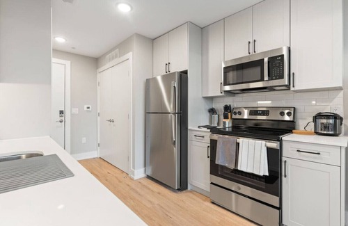Northern Liberties Apartment | 5 mins to OldTown|Queen Bed|W+D|NorthernLibs|Cozy!