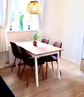 Billund Apartment | 5 minute walk to LEGO house - 50m2 apartment - unit A - garden on site