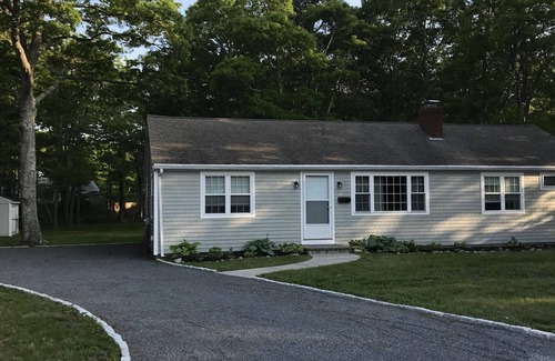 Bass River House | 5 minute walk to South Middle Beach and Bass River Beach,nCentral A/c!
