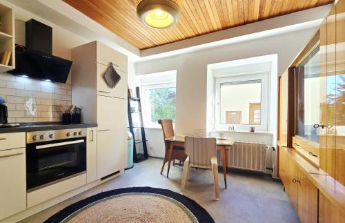 Alt-Heiligkreuz Apartment | 5 Minuten zur historischen Altstadt gemütliche Ferienwohnung in Trier Heilig-Kreuz