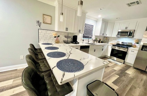 Federal City House | 5 Minutes from Ferry and French Quarter