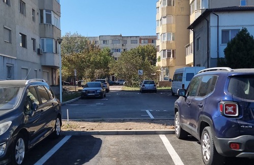 Saturn Apartment | 5 minutes to the beach! Family sized apartment with a nature park view.