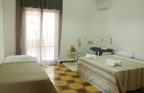 Badolato Marina Apartment | 5 Minutes' Walk from the Beach, with Two Bedrooms