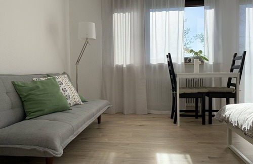 Bad Soden-Salmuenster Apartment | 5 ★ Modern two-room apartment✔Kitchen✔Bad✔Netflix✔WLAN✔Parking