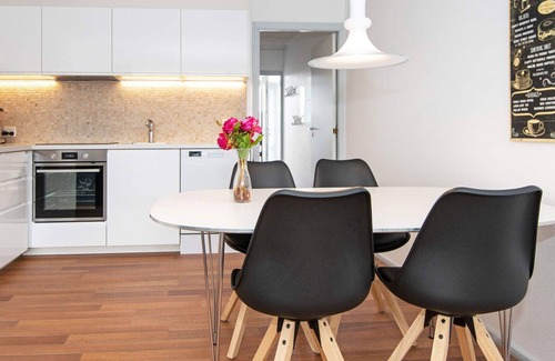 Bønnerup Strand Apartment | 5 person holiday home in Glesborg