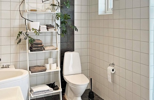 Ekero House | 5 person holiday home in Ekerö