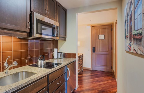 Cle Elum Condo | 5⭐RESORT STUDIO 90 MIN FROM SEATTLE! SUN, HIKE, GOLF, SNOW, SKI🌞🍸️⛳️ #3022