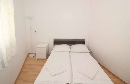 Offenbach am Main Apartment | 5 Room Splendid Apartment In The Heart of The City